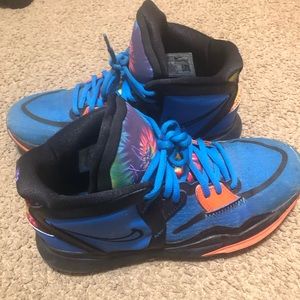 Nike Kyrie infinity size 7
